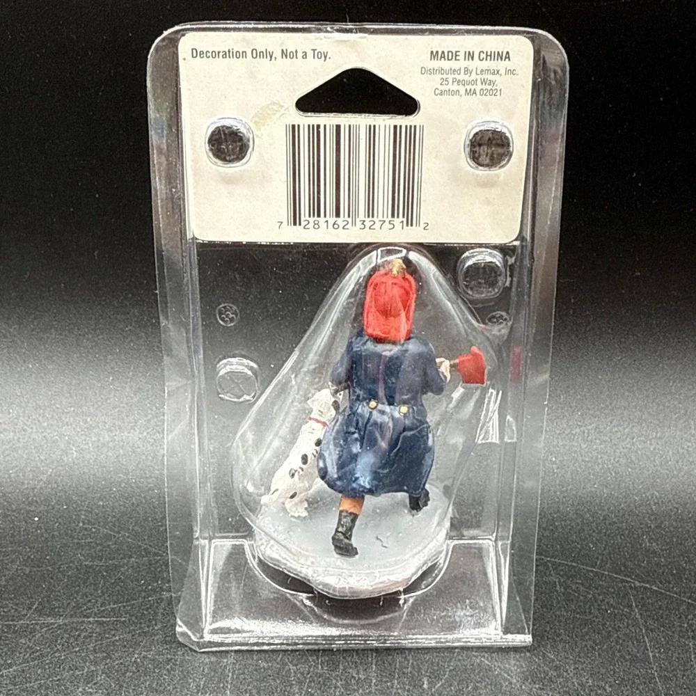Lemax Fireman 2003 Dalmation Dog Retired #32751A  New in Package Village Running